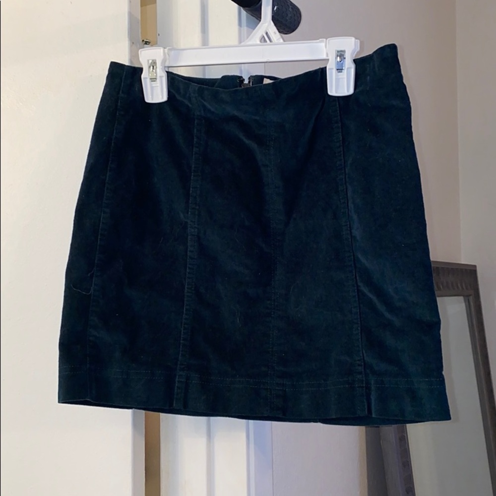 Hunter green corduroy skirt new without tags